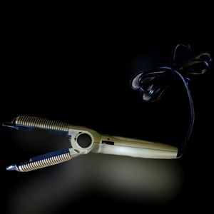 #B10 Conair Gold & Black Colored Hair Straightener